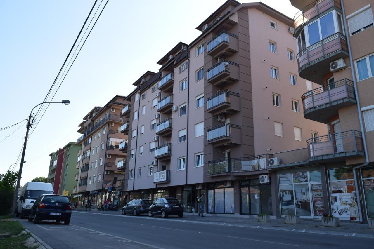 S-Apartmani Cocetova Jagodina Eksteriør bilde